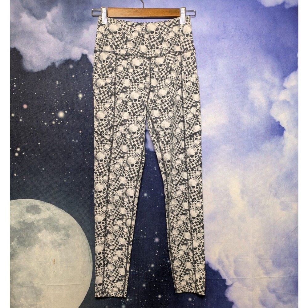 Eluminary Skull Print Black White Houndstooth Leggings Size 1 Halloween Goth Emo